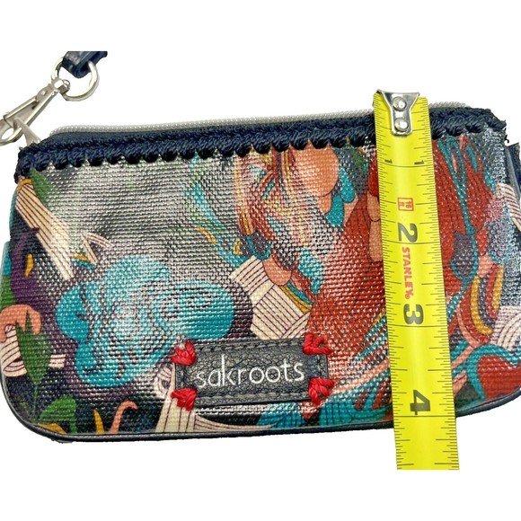 Sakroots Happy & Free Wristlet With Attached Key Ring Pockets - Picture 4 of 10